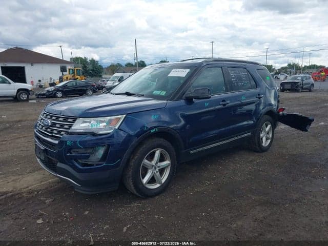 2017 FORD EXPLORER XLT 2