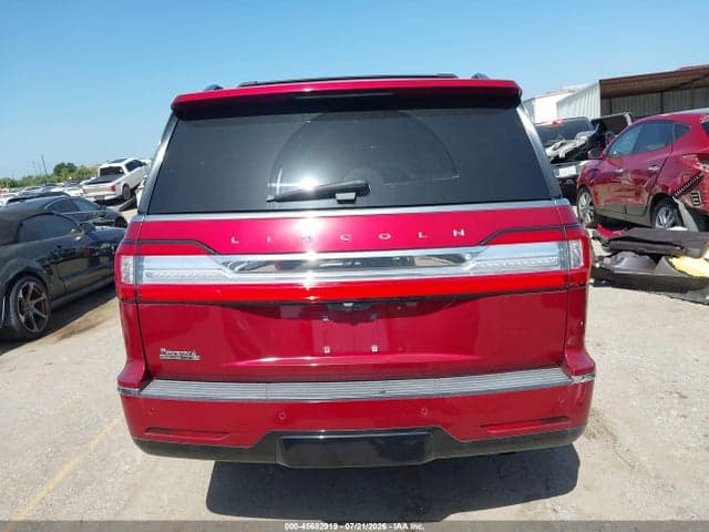 2019 LINCOLN NAVIGATOR SELECT 16