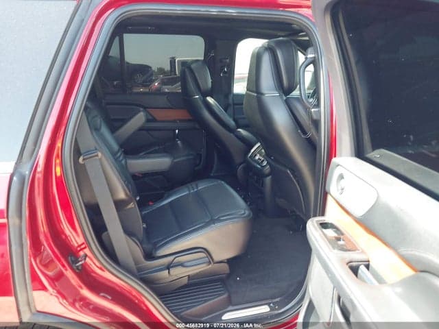 2019 LINCOLN NAVIGATOR SELECT 8