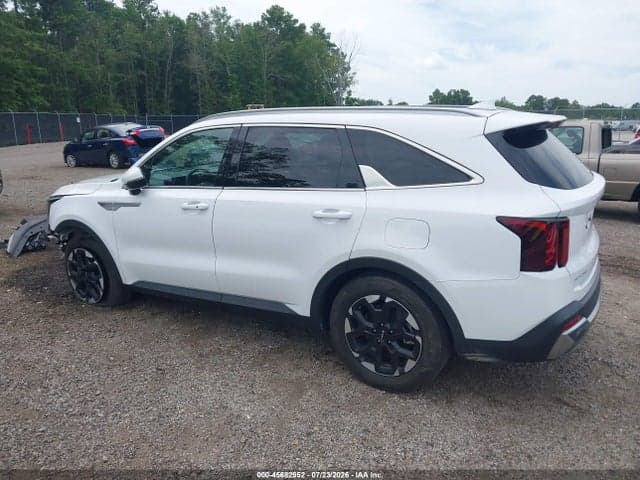 2024 KIA SORENTO S 3