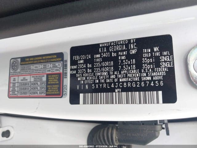 2024 KIA SORENTO S 9