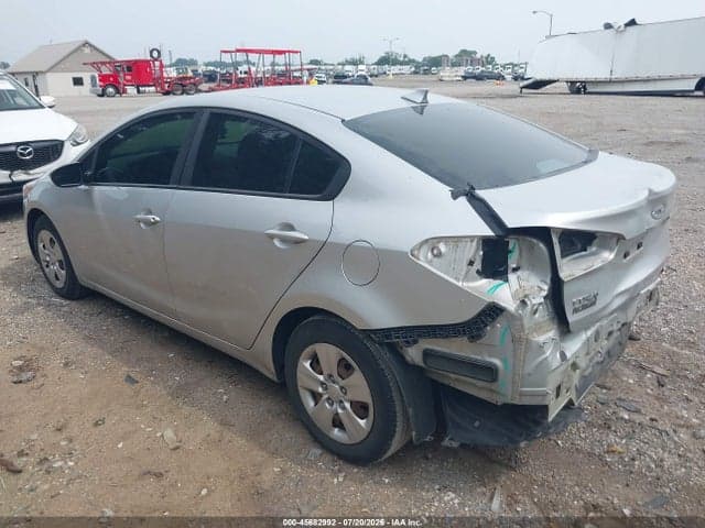 2017 KIA FORTE LX 3