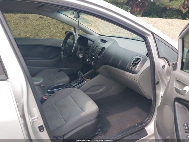 2017 KIA FORTE LX 5