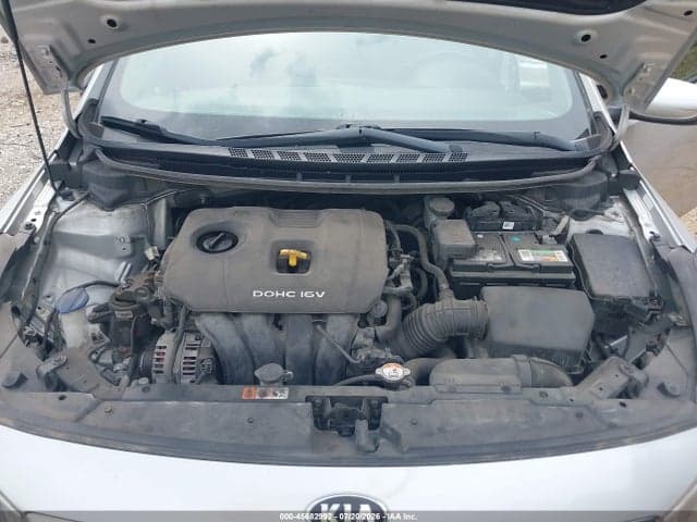 2017 KIA FORTE LX 10