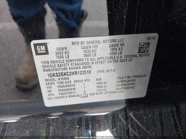 2017 GMC YUKON XL SLT 9
