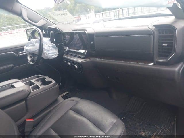2025 GMC SIERRA 1500 2WD SHORT BOX SLT 5