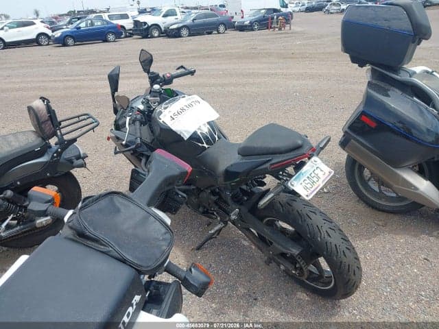 2025 KAWASAKI EX500 H 3