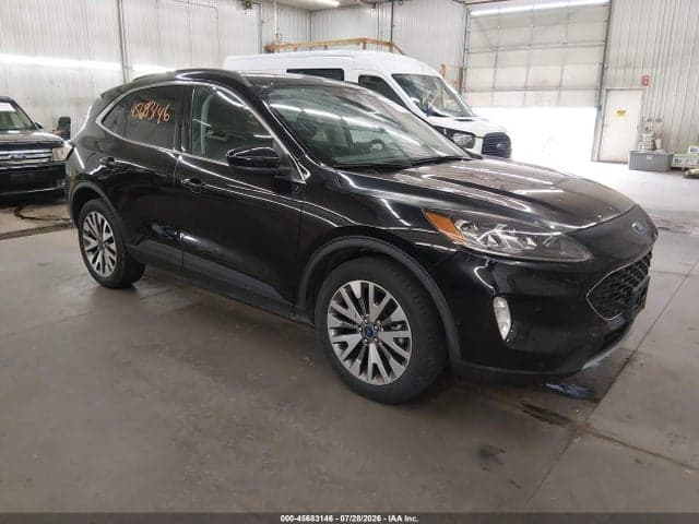 2021 FORD ESCAPE TITANIUM 1
