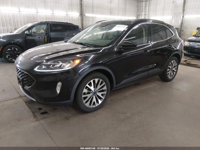 2021 FORD ESCAPE TITANIUM 2