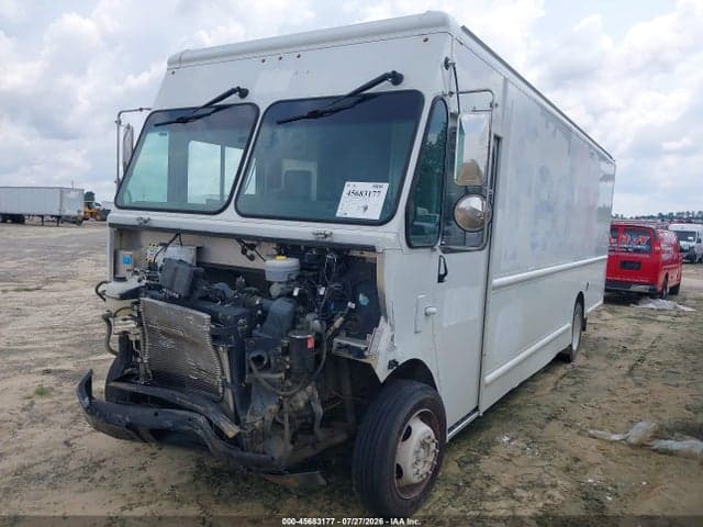 2024 FORD F-59 COMMERCIAL STRIPPED 2