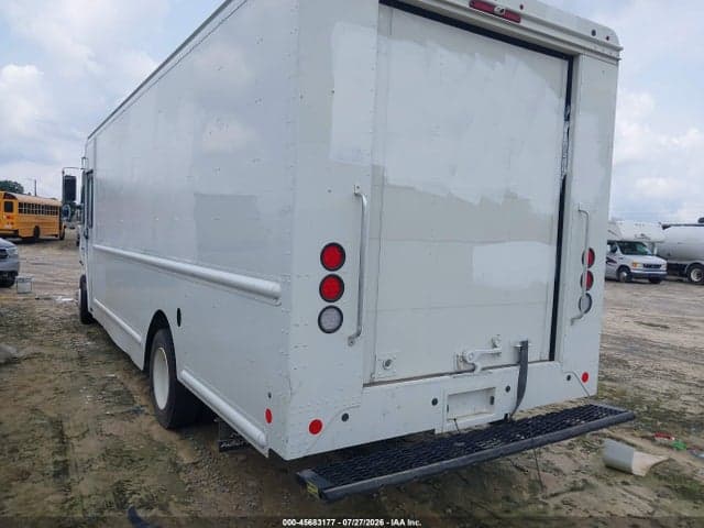 2024 FORD F-59 COMMERCIAL STRIPPED 3