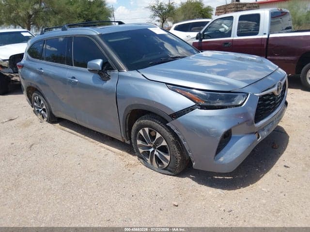 2020 TOYOTA HIGHLANDER XLE - 1