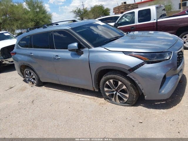 2020 TOYOTA HIGHLANDER XLE 12