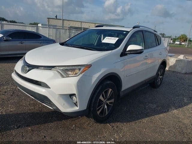 2018 TOYOTA RAV4 XLE 2