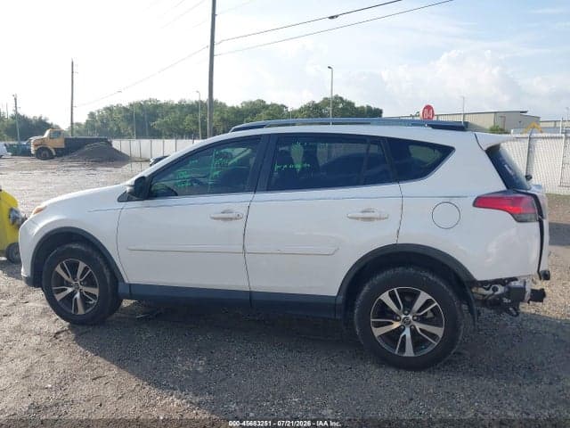 2018 TOYOTA RAV4 XLE 15