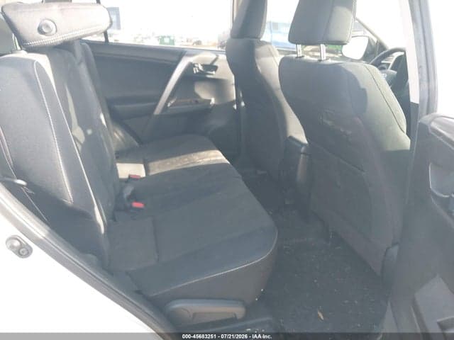 2018 TOYOTA RAV4 XLE 8