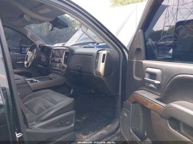 2017 GMC SIERRA 2500HD DENALI 5