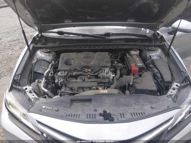 2019 TOYOTA CAMRY SE 10