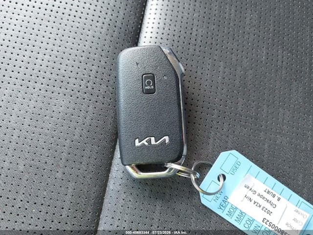 2023 KIA NIRO SX TOURING 11