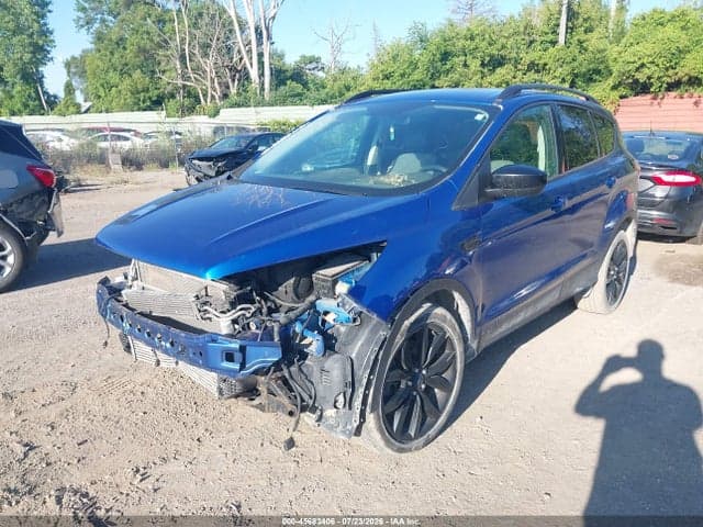 2017 FORD ESCAPE SE 2