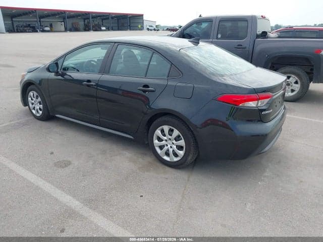 2022 TOYOTA COROLLA LE 3