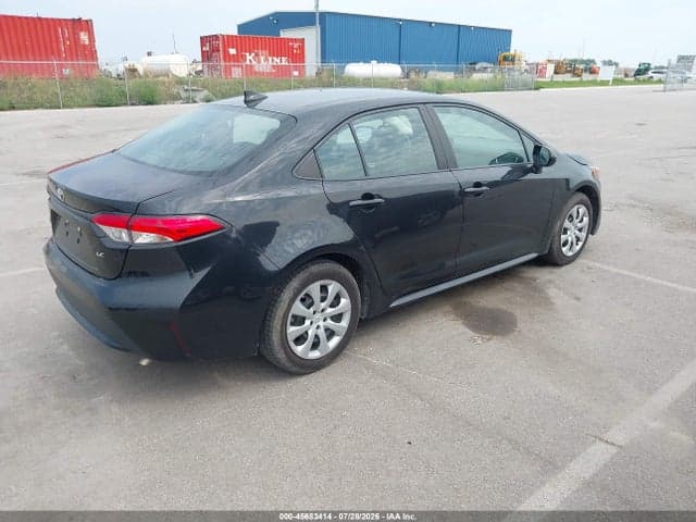 2022 TOYOTA COROLLA LE 4