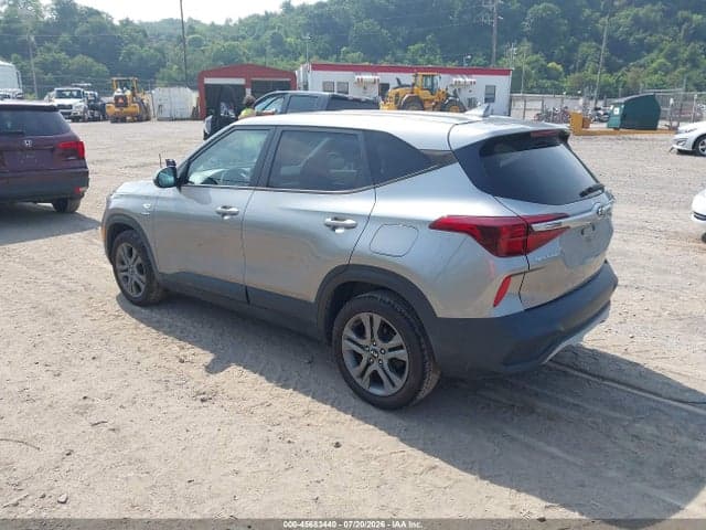 2021 KIA SELTOS LX 3