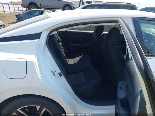 2025 NISSAN SENTRA SV 8