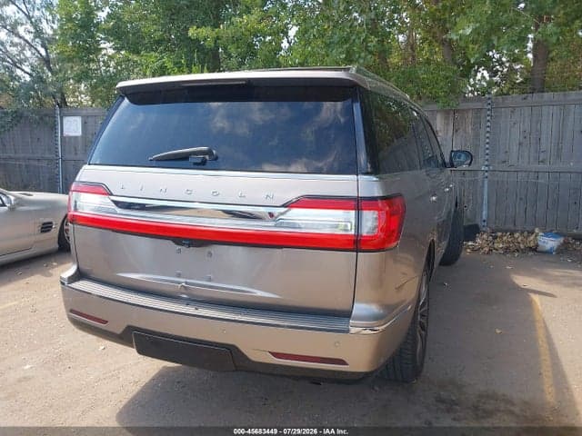 2018 LINCOLN NAVIGATOR SELECT 4