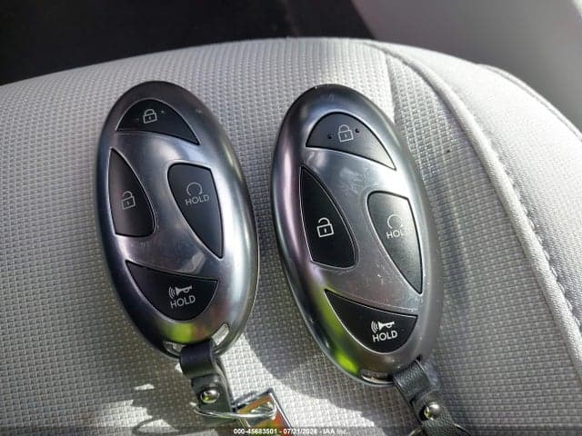 2025 HYUNDAI KONA SEL 11