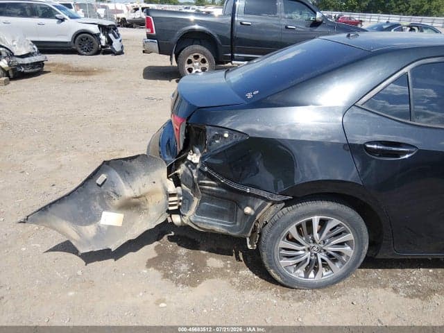 2017 TOYOTA COROLLA XLE 20