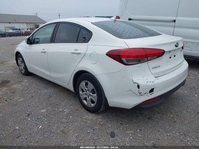 2017 KIA FORTE LX 3