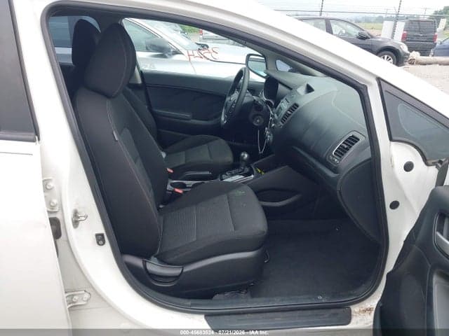 2017 KIA FORTE LX 5