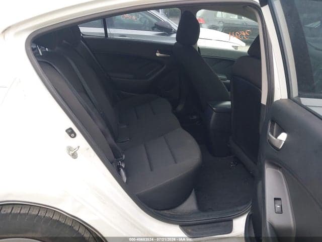2017 KIA FORTE LX 8