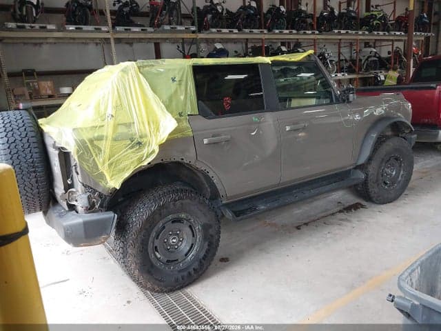 2025 FORD BRONCO OUTER BANKS 4