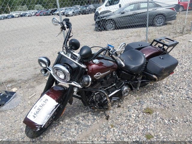2018 HARLEY-DAVIDSON FLHCS HERITAGE CLASSIC 114 2