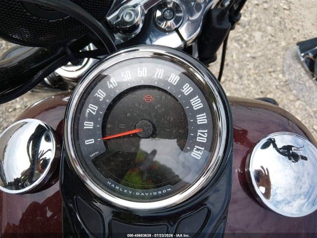 2018 HARLEY-DAVIDSON FLHCS HERITAGE CLASSIC 114 7