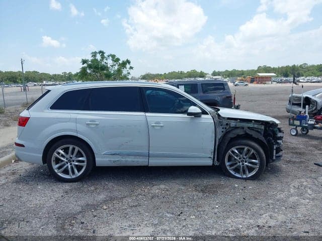 2018 AUDI Q7 3.0T PREMIUM 13
