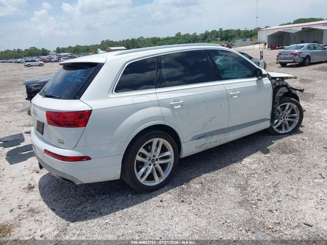 2018 AUDI Q7 3.0T PREMIUM 4