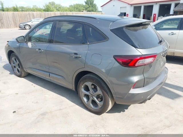 2023 FORD ESCAPE ST-LINE 3