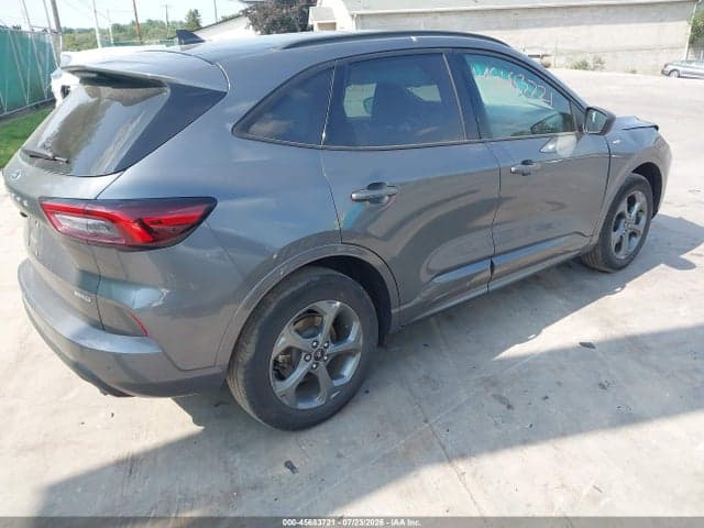 2023 FORD ESCAPE ST-LINE 4