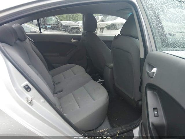 2018 KIA FORTE LX 8