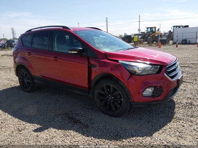 2017 FORD ESCAPE TITANIUM 1