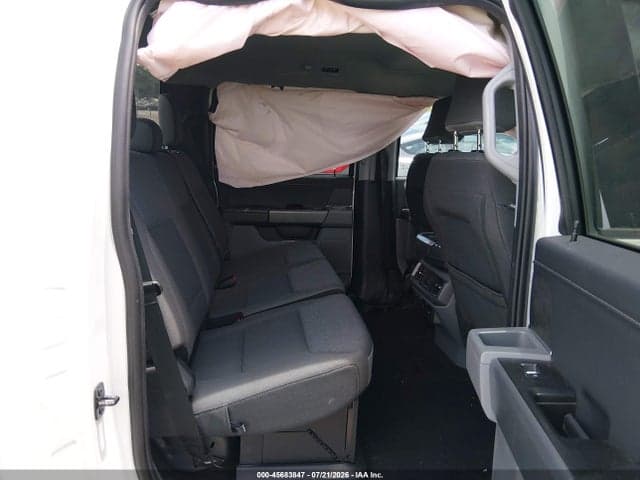 2025 FORD F-150 XLT 8
