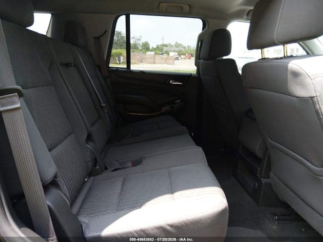 2017 CHEVROLET TAHOE LS 8