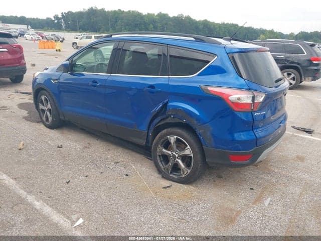 2017 FORD ESCAPE SE 3