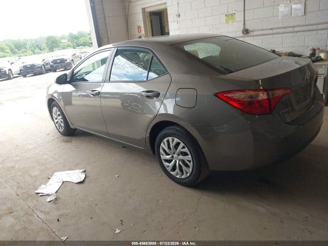 2017 TOYOTA COROLLA LE 3