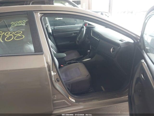 2017 TOYOTA COROLLA LE 5
