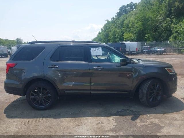 2018 FORD EXPLORER XLT 13