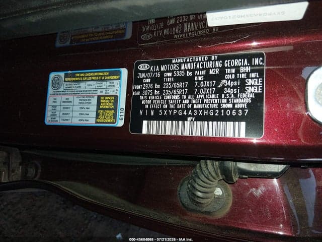 2017 KIA SORENTO 2.4L LX 9